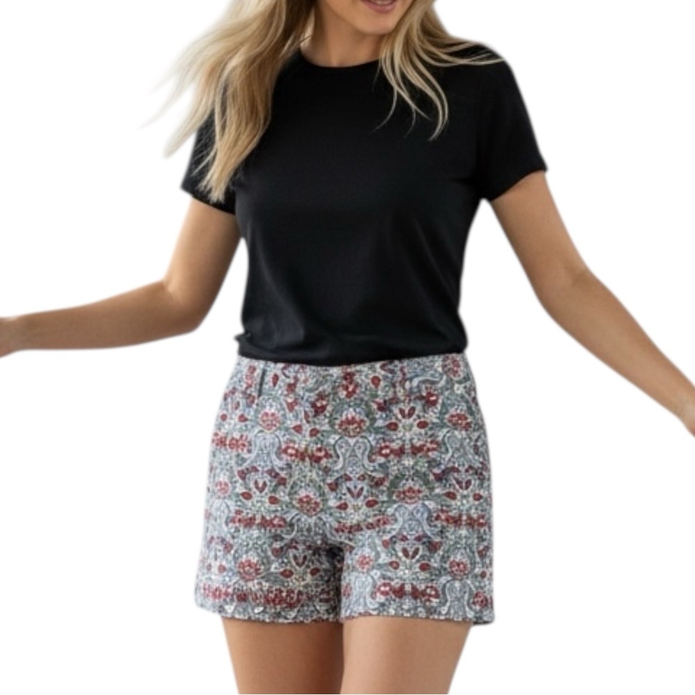LOFT Beautiful Vibrant Tulip Floral Print Rivera Shorts in Red/Blue/White Sz 4